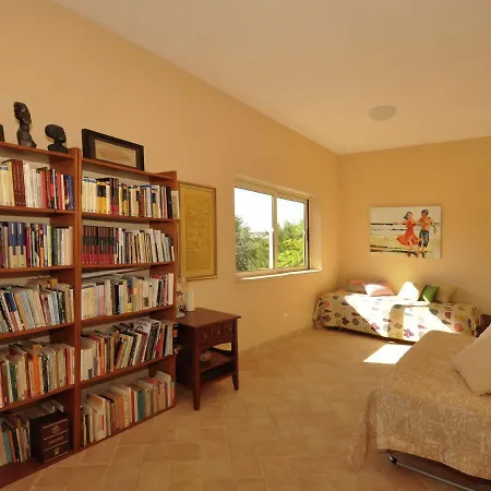 In Algarve With Private Pool 빌라