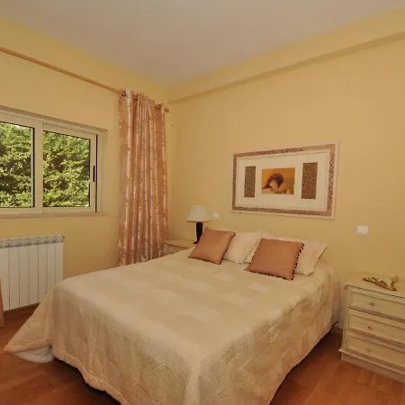 In Algarve With Private Pool *