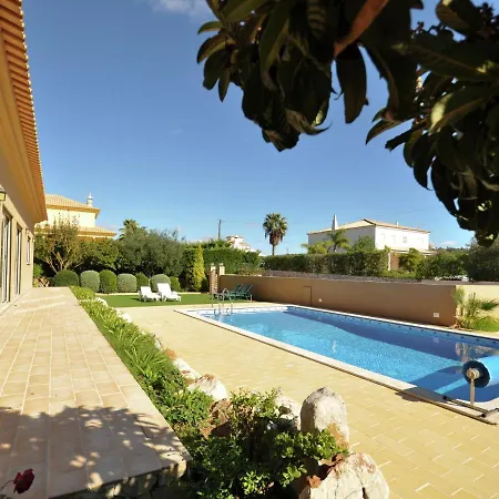 Βίλα In Algarve With Private Pool Λάγος
